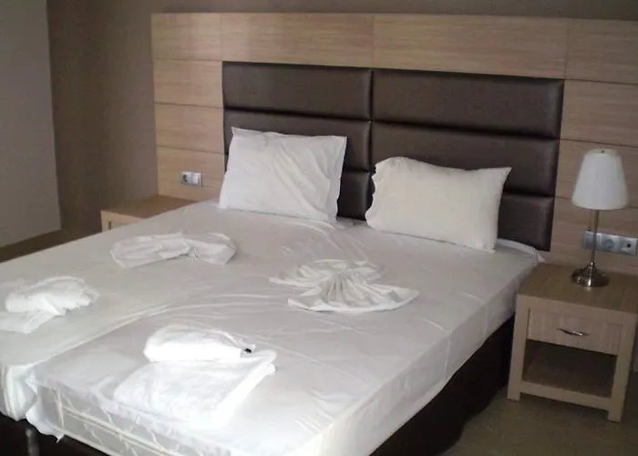 Rachoni Bay Hotel 3*