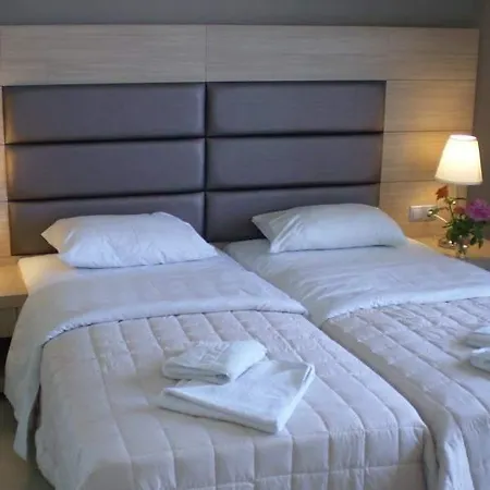 Szálloda Rachoni Bay 3*