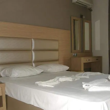 Rachoni Bay Szálloda Szkála Rahoníu